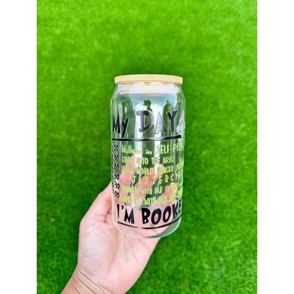 Grinch Christmas Glass cup | I'm booked - Picture 3 of 5